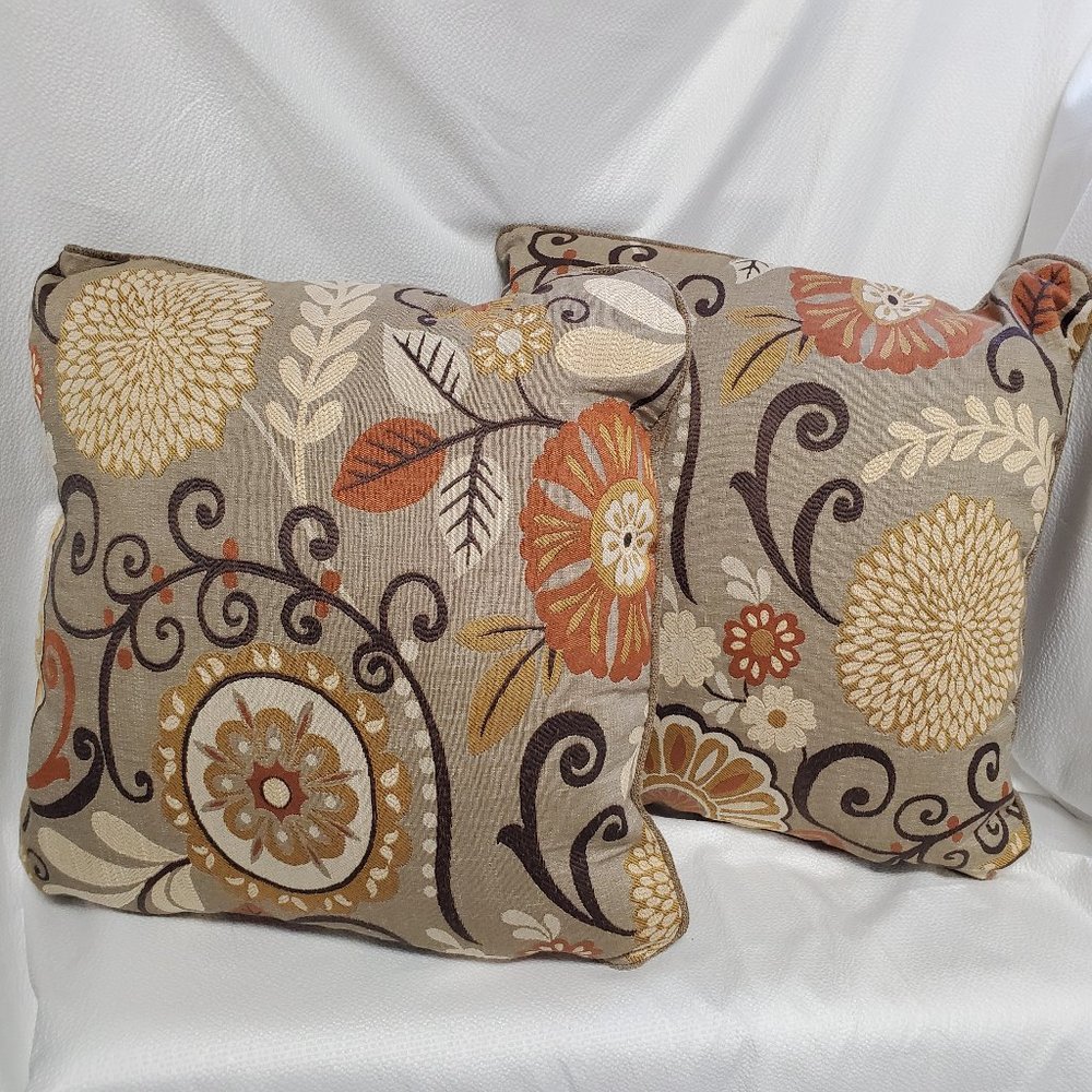 Set of 2 Accent Pillows w/ Abstract Floral Print